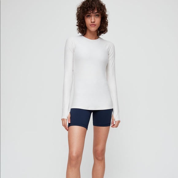 Aritzia workout top - Picture 4 of 5